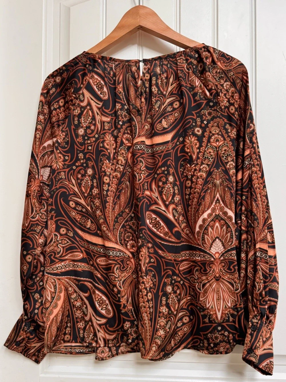 H&M x Richard Allen Brown Paisley Blouse. Size 8 - Picture 2 of 6